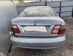 Nissan Almera ����