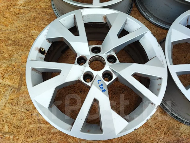 Skoda. 7.0x17", 5x112, ET45, �� 57,1���. ����