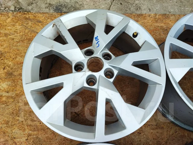 Skoda. 7.0x17", 5x112, ET45, �� 57,1���. ����