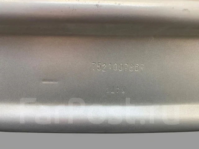��������� ������� Renault Logan 2 752107934R 752107934R ����