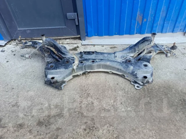 ����� ��� ��� Toyota Corolla E180 2013-2018 5120102102 5120102102 ����