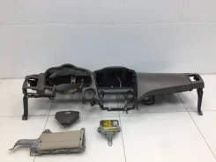 ������� ������������ (��������) Lexus RX300/330/350/400h XU30 2003-2009 7390048020A0 7390048020A0 ����