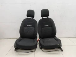 ������� (��������) Renault Sandero 2013-2018 1 ����