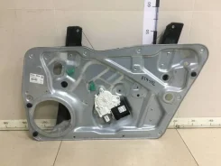 ��������������� ������. �������� ������ Volkswagen Tiguan 5N1 2007-2011 5N0837462 5N0837462 ����