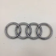 ������� Audi A4 2015-2020 4H0853605B 4H0853605B ����