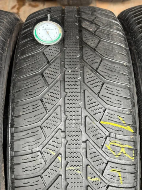 Semperit Master-Grip 2