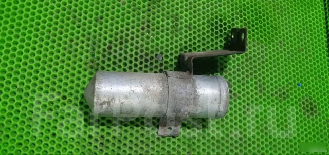 ��������� ������������ Mitsubishi Carisma 1999-2004 ����