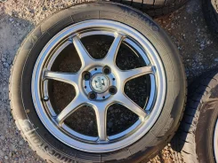 Zephyr. 5.5x16", 4x100, ET39 ����