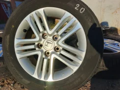 Honda. 6.0x16", 5x114.3, ET50 ����