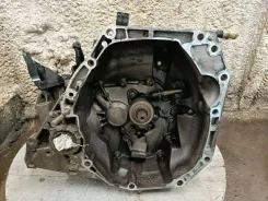 ������������ ������� ������������ ������� Nissan Terrano D10 2014-2022 320100892R, 320105826R 320100892R ����