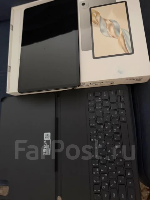 Honor Pad X9a. 6.95 ������, ������ 256 �� ����
