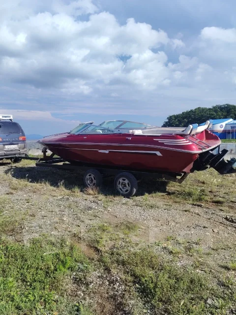Searay. 1992 ���, ����� 6,5��., ��������� ������������, 230��.�., ������ ����