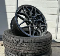 4 Racing. 7.0x15", 4x100, 4x114.3, ET35, �� 73,1���. ����