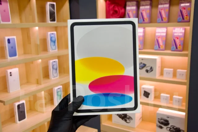 Apple iPad 11. 11 ������, ������ 256 �� ����
