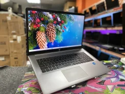 HP. 17.3", 2����, ��� 8 ��, ���� 256���, WiFi: 1, Bluetooth: 1 ����