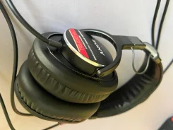 Sony MDR-CD900ST ����