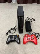 Microsoft Xbox 360 E ����