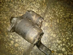 ������� Mazda 121 DB B3 B30118400C ����