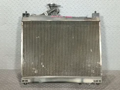 �������� ���������� ��� Toyota BB 1640021070 1640021070 ����