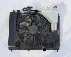 �������� �������� Nissan Juke 2010 21410EW000 YF15 HR15DE 21410EW000 ����