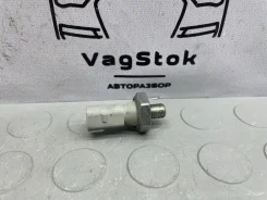 ������ �������� ����� ��� Audi Q7 4L 2011 038919081P CJTC 038919081P ����