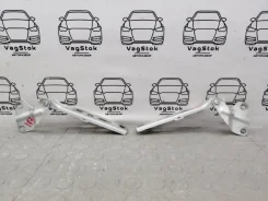 ����� ������ Audi Q3 8U 2015 8U0823301 ����������� 5 �� CULB 8U0823301 ����