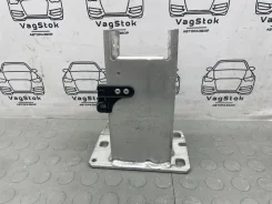 ��������� ��������� ������� Audi A4 B8 2013 8K0807133D ����� CDNC, ����� 8K0807133D ����