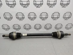 ������ ������ Audi Q7 4L 2010 7L8501201B ����������� 5 �� CJTC 7L8501201B ����