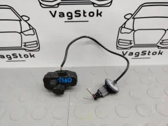 ��������� ����� ��������� Volkswagen Tiguan 2012 5N0810773F ����������� 5 �� CCZD 5N0810773F ����
