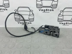 ����� ������ Volkswagen Tiguan 2012 5N0823509B ����������� 5 �� CCZD 5N0823509B ����