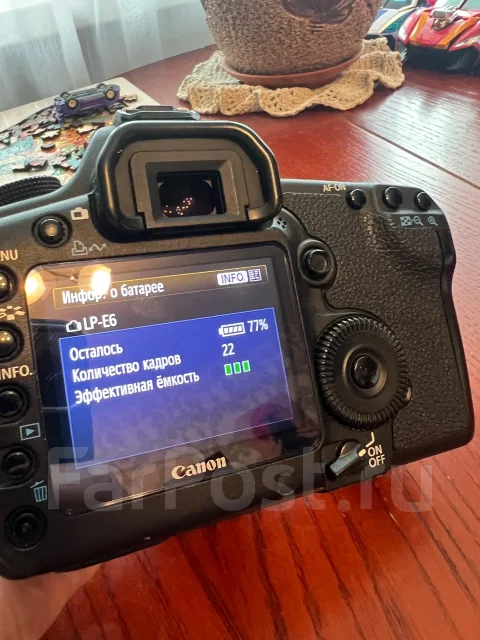 Canon EOS 5D Mark II ����