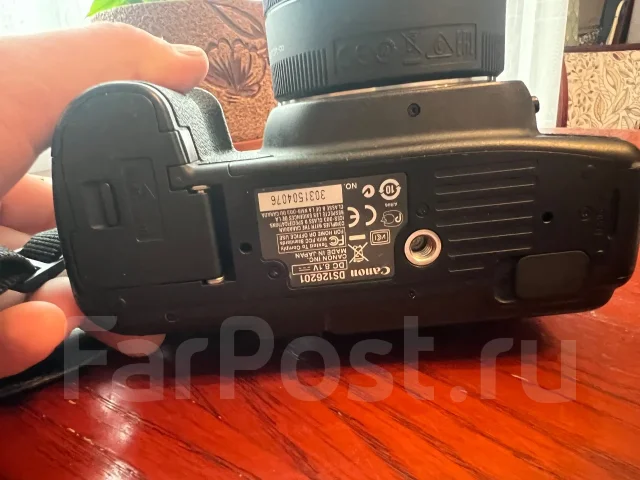 Canon EOS 5D Mark II ����