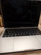 Apple MacBook Pro 13 2017 Mid. 13", 4����, ��� 16 ��, ���� 512���, WiFi: 1, Bluetooth: 1, ����������� �� 4��. ����