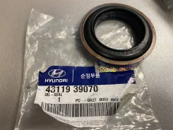������� ������� �����/ ������ Santa FE/Actyon NEW 2WD/Solaris/RIO/Sonata EF/Elantra/IX35/Sorento Hyundai / KIA 39060 39060 ����