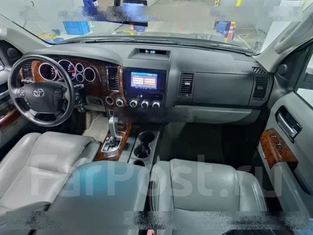 Toyota Sequoia. 5TDBY68A58S012526 ����