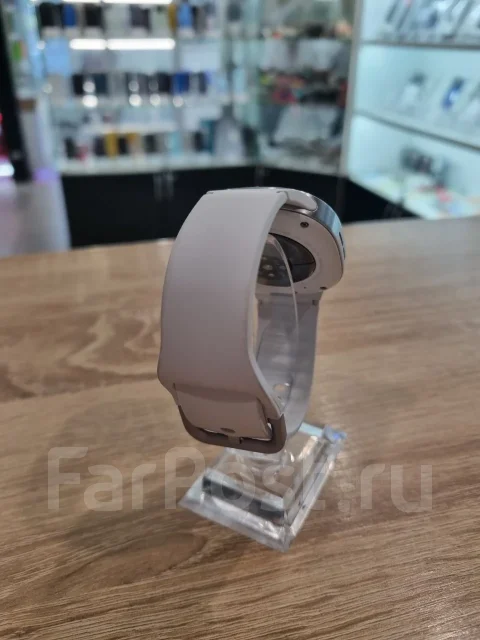 Samsung Galaxy Watch6 Classic. GPS, NFC, IP68 ����