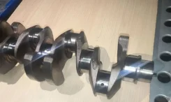 �������� Land Rover Range Rover Velar LR073830 L560 204DT LR073830 ����
