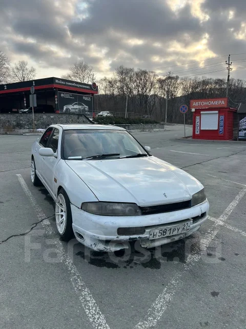 Nissan Skyline. �������, ������, 2.0 (115��.�.), ������, 240 000����. ��, ��� ��� ����