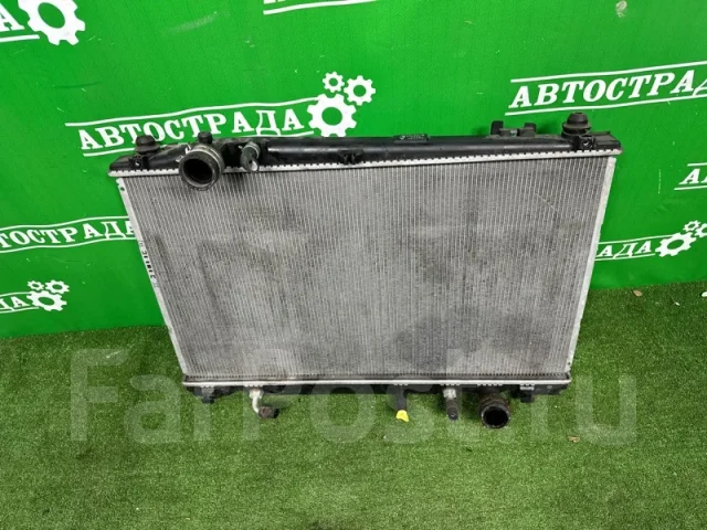 �������� ��������� Lexus LS 2008-2017 1640038201 1640038201 ����