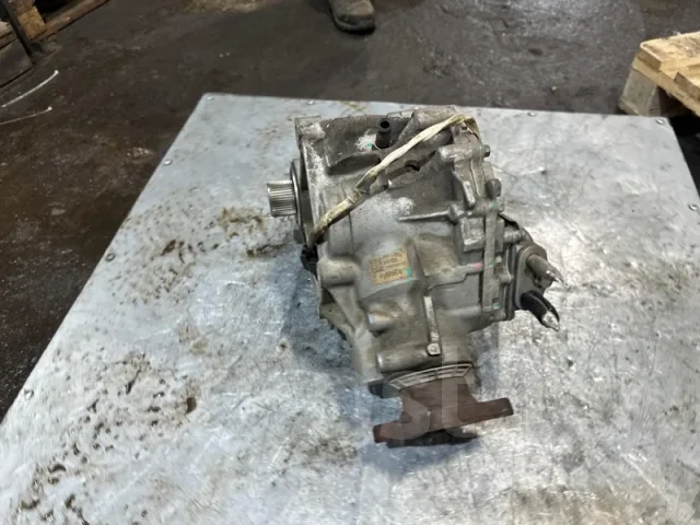 �������� �������� Ford Explorer 5 2011-2019 DB537251AT 3.5 DB537251AT ����