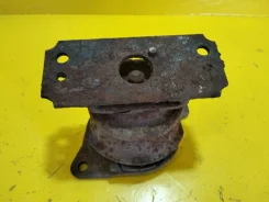 ������� ��������� Nissan Pathfinder 1991 14632 WD21 VG30E 14632 ����