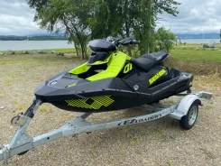 BRP Sea-Doo Spark Trixx. 2023 ��� ����