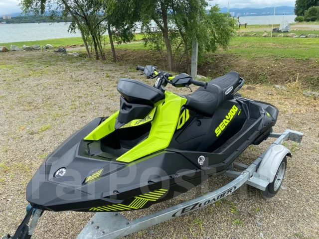 BRP Sea-Doo Spark Trixx. 2023 ��� ����