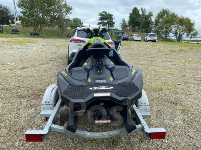 BRP Sea-Doo Spark Trixx. 2023 ��� ����
