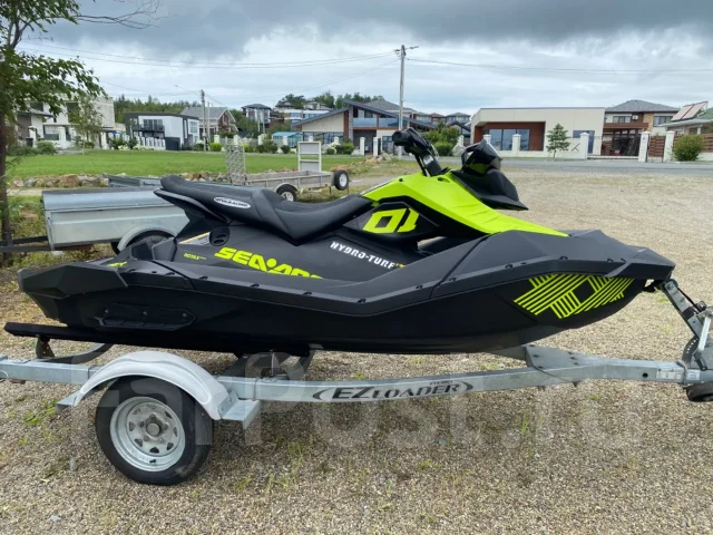 BRP Sea-Doo Spark Trixx. 2023 ��� ����