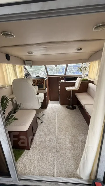 Fairline. 2001 ���, ����� 9,15��., ��������� ������������, ������ ����