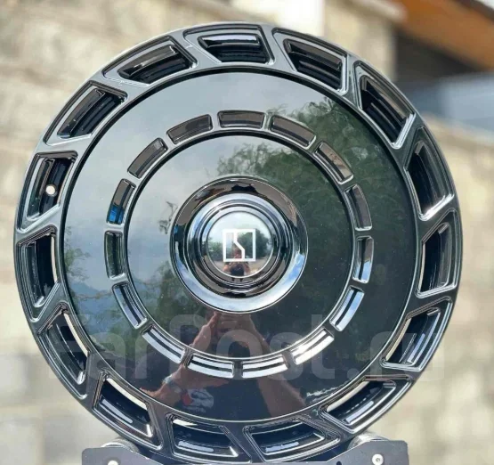 Ion Forged. 9.5x22", 5x108, ET38, �� 63,3���. ��� ����� �� ������ ����