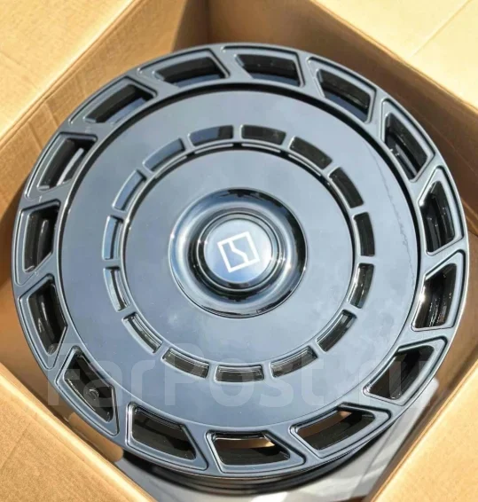 Ion Forged. 9.5x22", 5x108, ET38, �� 63,3���. ��� ����� �� ������ ����