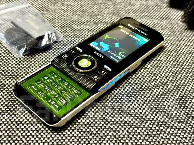 Sony Ericsson S500i. �/� ����