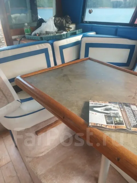 Bayliner. 1996 ���, ����� 8��., ��������� ������������, 330��.�., ������ ����